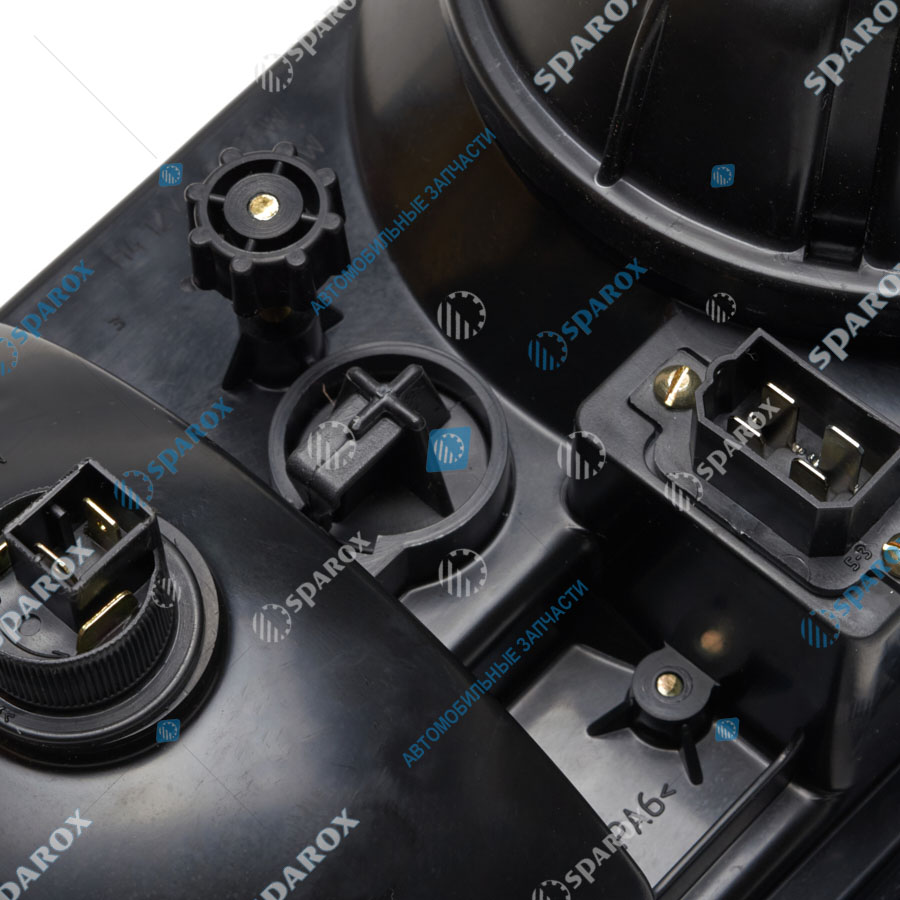 951-3711 БЛ Блок фара ВАЗ-2104-2107 левая с желт. указат. поворота Б/Л (391.3711/112.08.73-01) 951.3711 (ОСВАР)