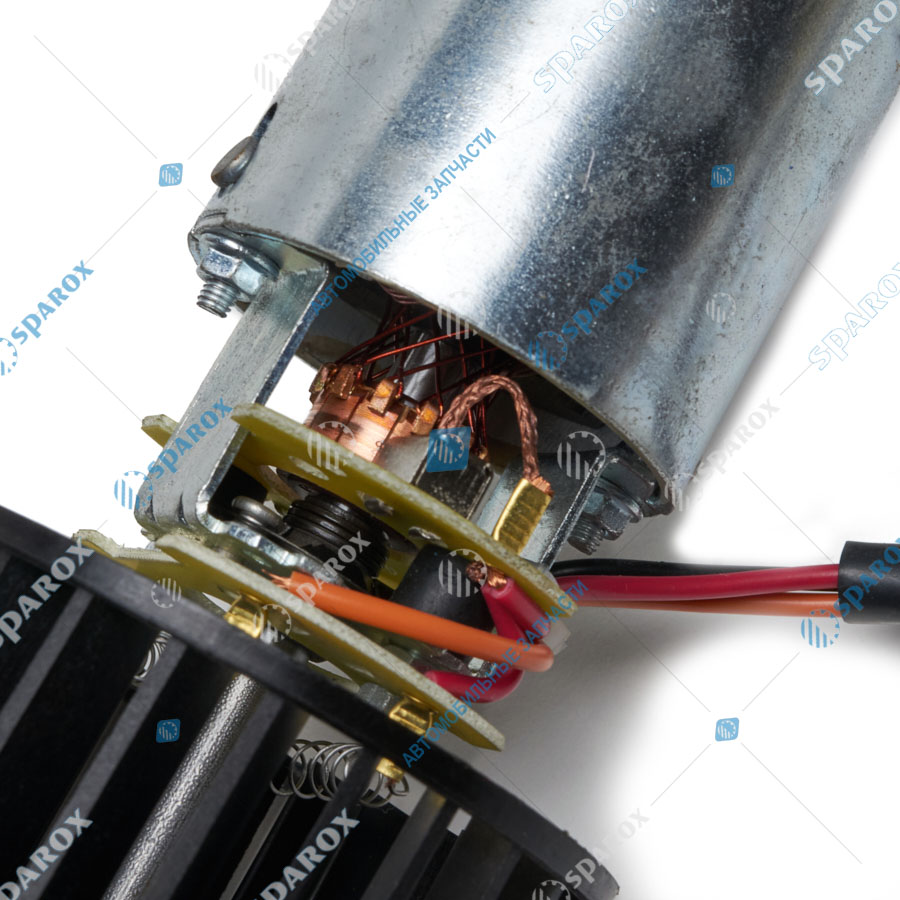 Zenith-6402012Е Мотор отопителя 24v Zenith 6402012Е (61061)