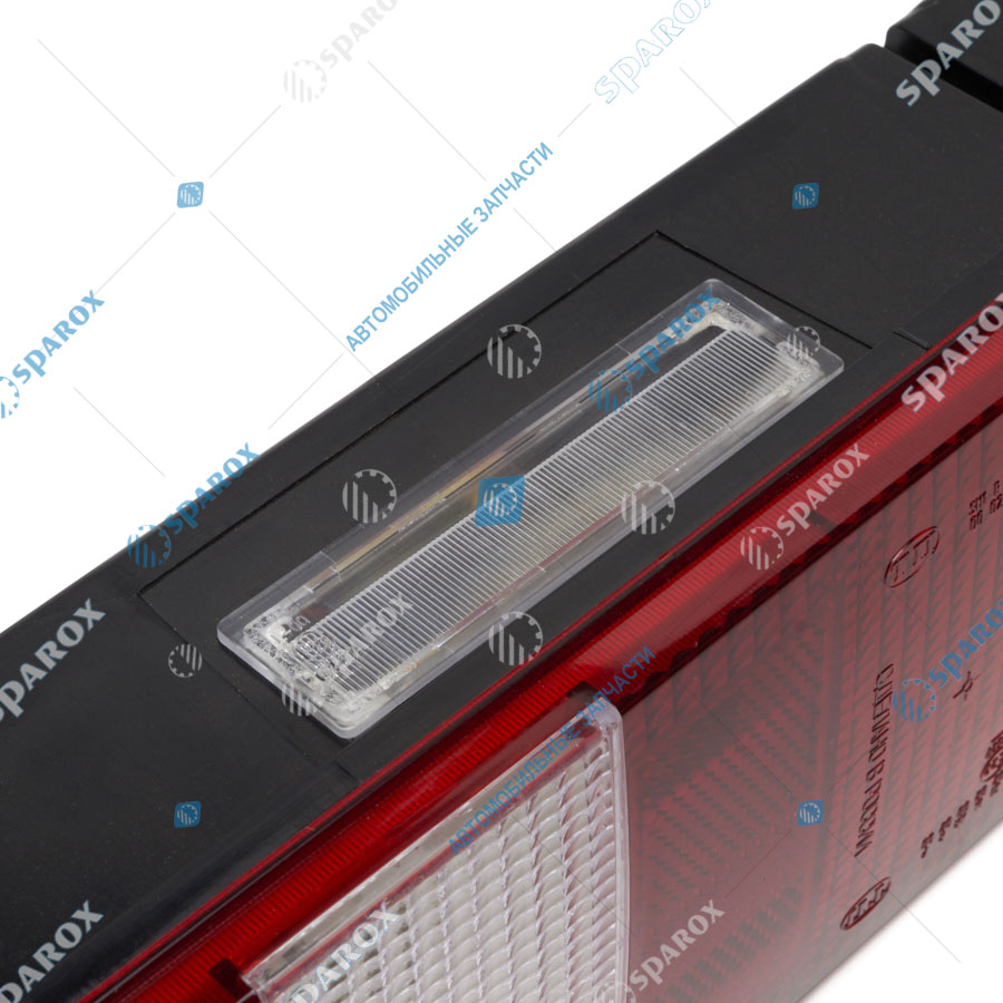 561-3776-02 Фонарь задний Камаз,МАЗ,УРАЛ левый 24В байонет сзади по центру (Евросвет)