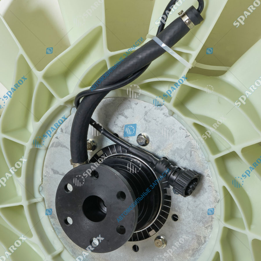 MAXPOWER-020005338 Муфта вязкостная Камаз Евро-4 с крыльчаткой в сборе 650 мм 020005338 (MAXPOWER)