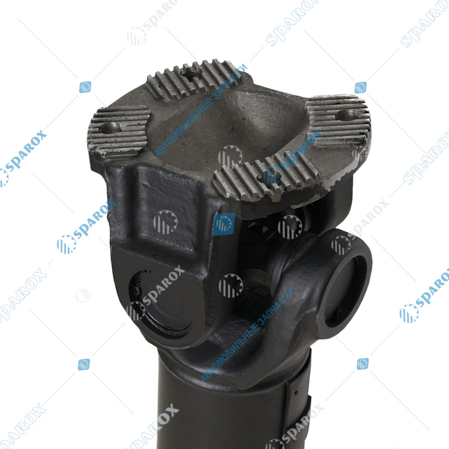 У6520-2201011-11 Вал карданный Камаз-6520 (4 отверстия, торцевые шлицы) L=701+120 мм (УКД)