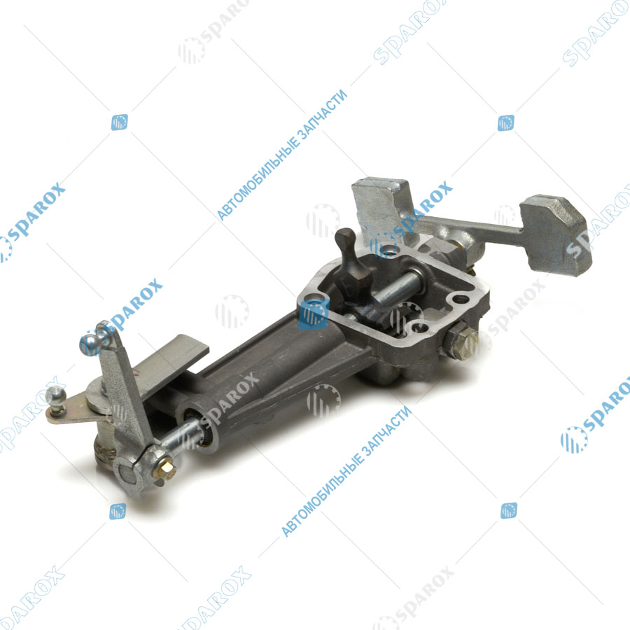 C40R13-1702208-01 Крышка механизма управления КПП ГАЗон NEXT, ПАЗ Вектор NEXT (ОАО ГАЗ)